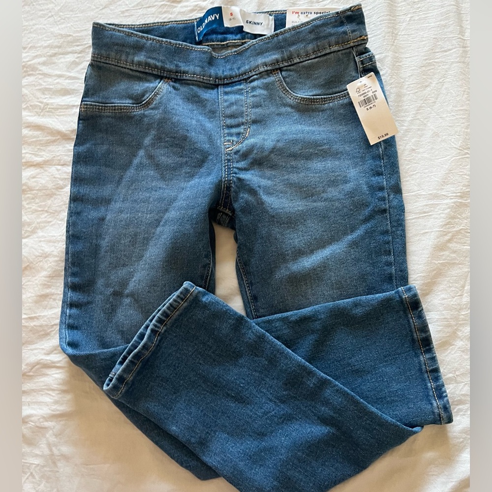 Old Navy Skinny Jeans… Size 6-7 T